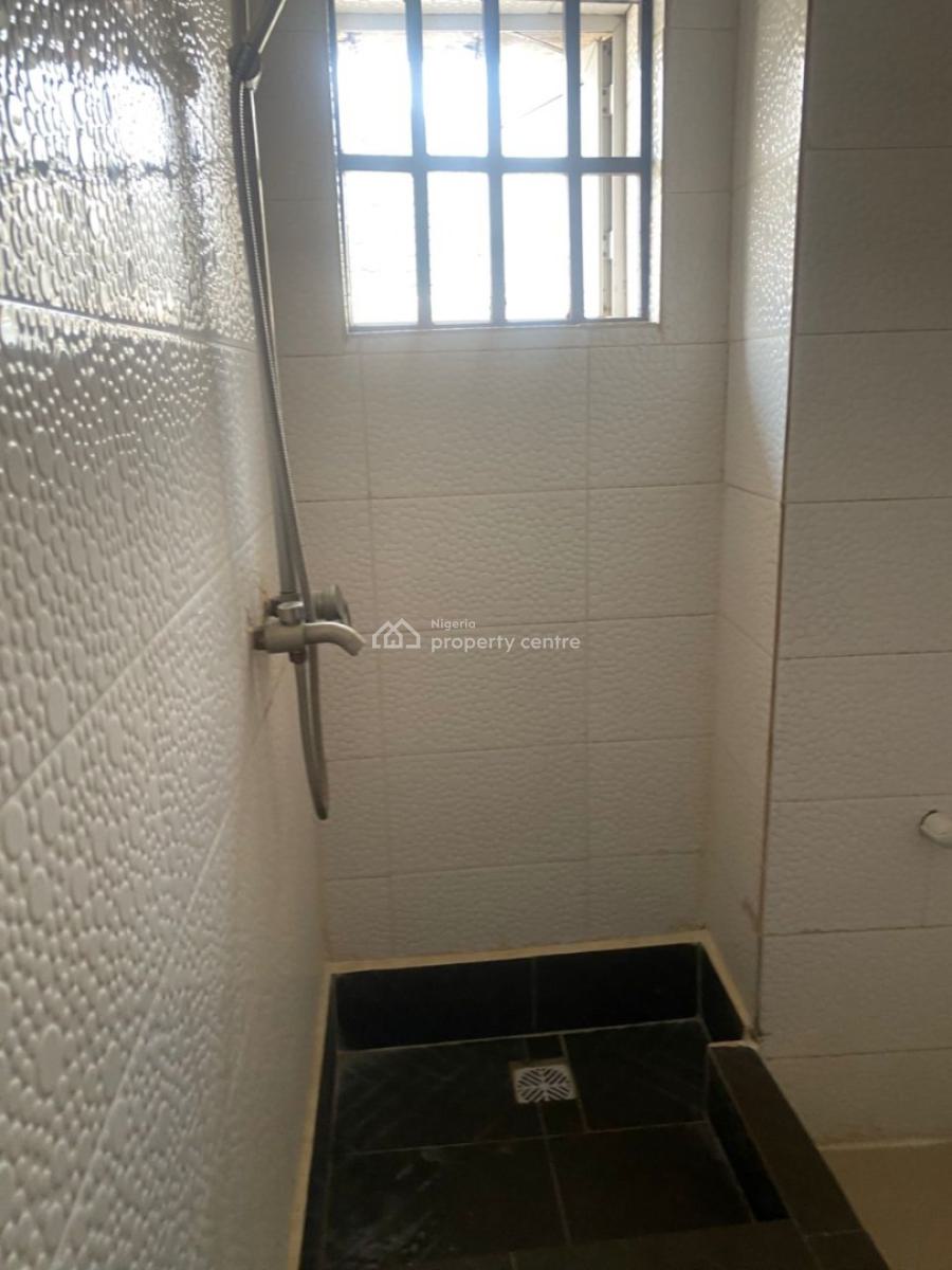 Luxury 2-bedroom Apartment, Gra Phase 1, Magodo, Lagos, Flat / Apartment for Rent