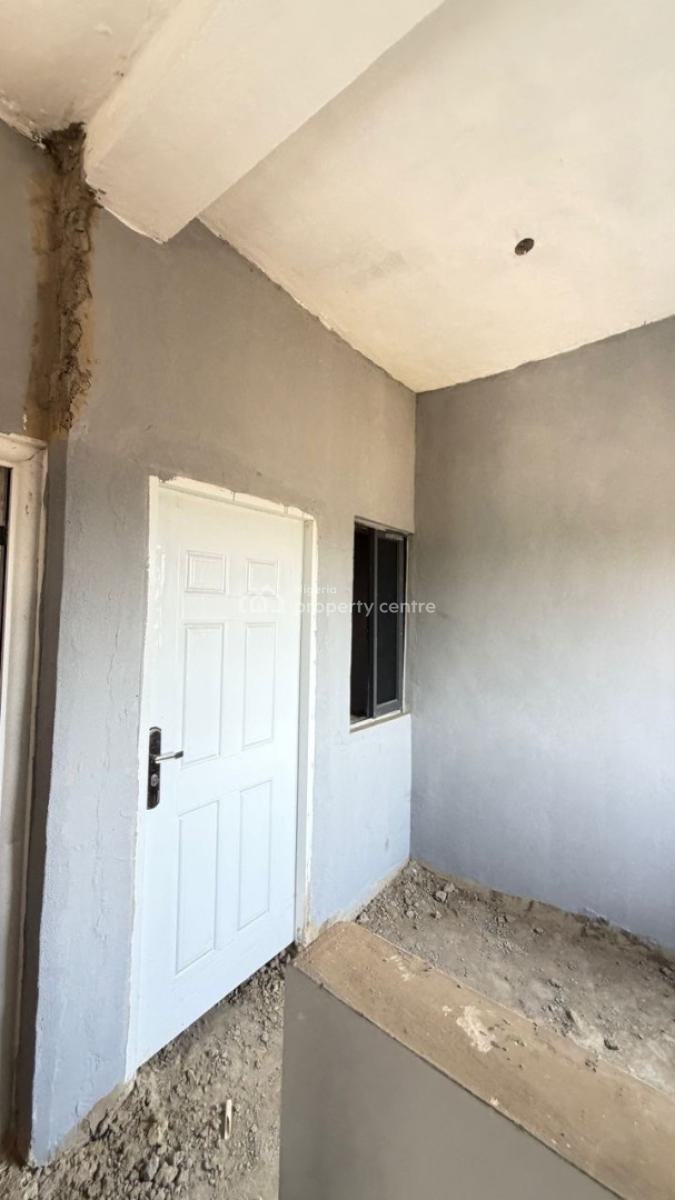 3 Bedroom Apartment with Bq, Kaura, Abuja, Flat / Apartment for Sale