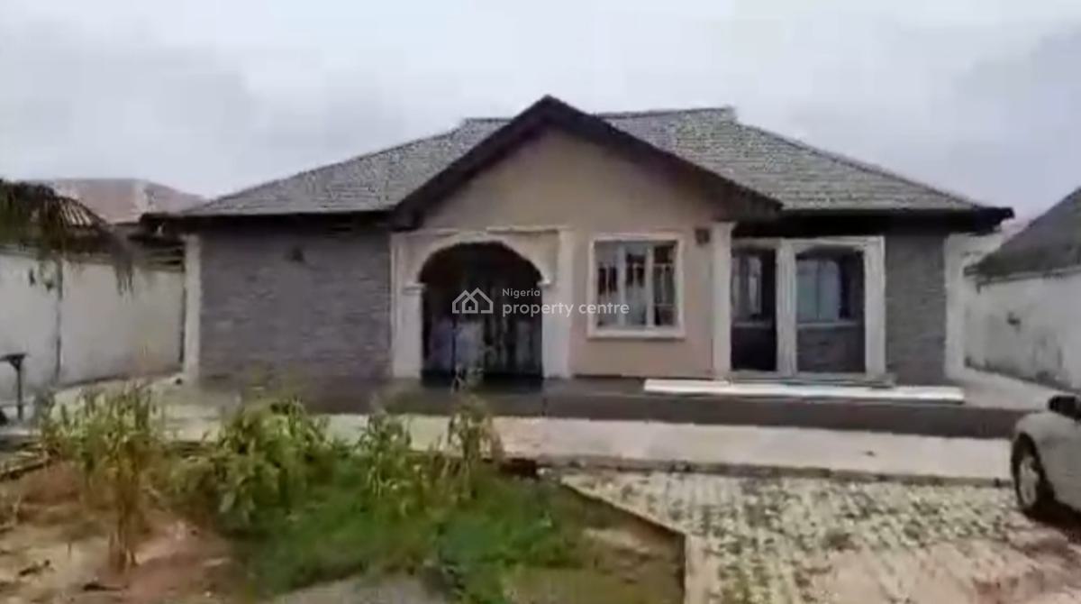 3 Bedroom Bungalow All Ensuite on Full Plot, Igbolomu Agric, Ikorodu, Lagos, Detached Bungalow for Sale