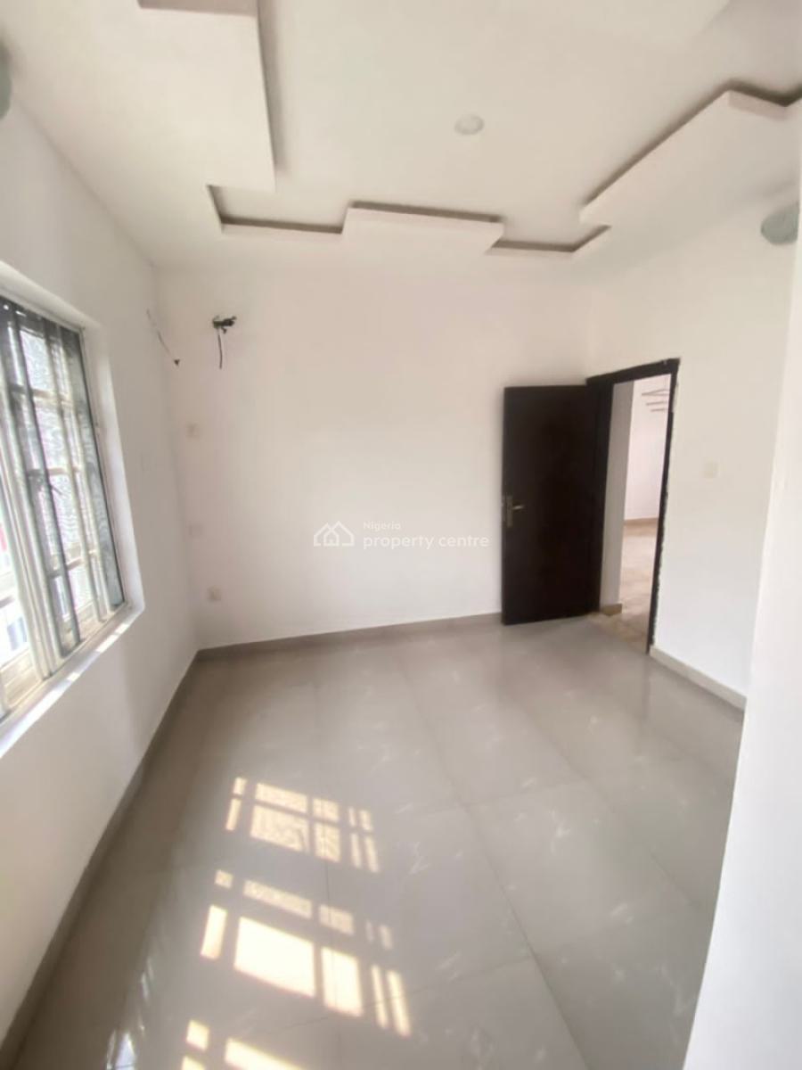 Sharp 2 Bedroom Upstairs, Lbs, Olokonla, Ajah, Lagos, Flat / Apartment for Rent