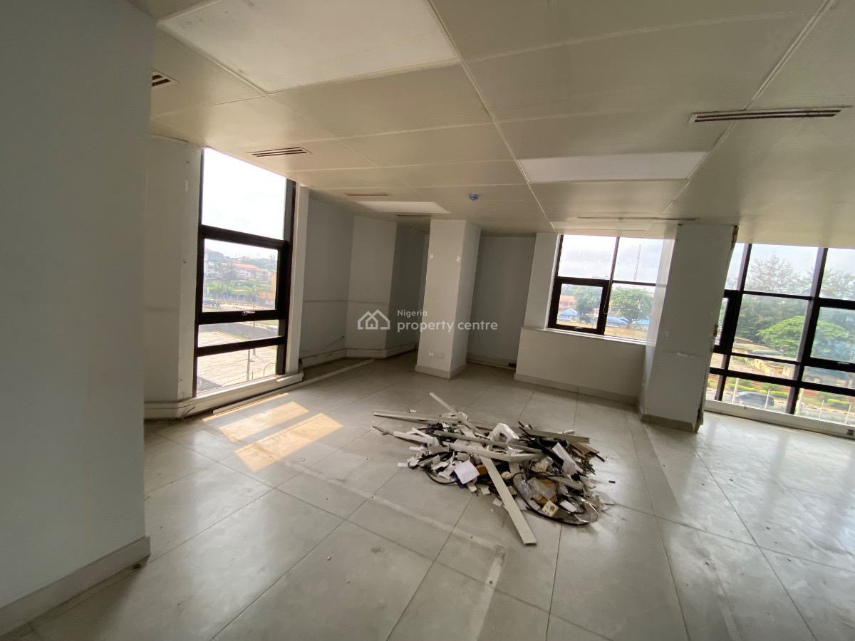 Fully Service 350 Sqm Open Plan Office Space, Bank Anthony Way, Ikeja, Lagos, Office Space for Rent