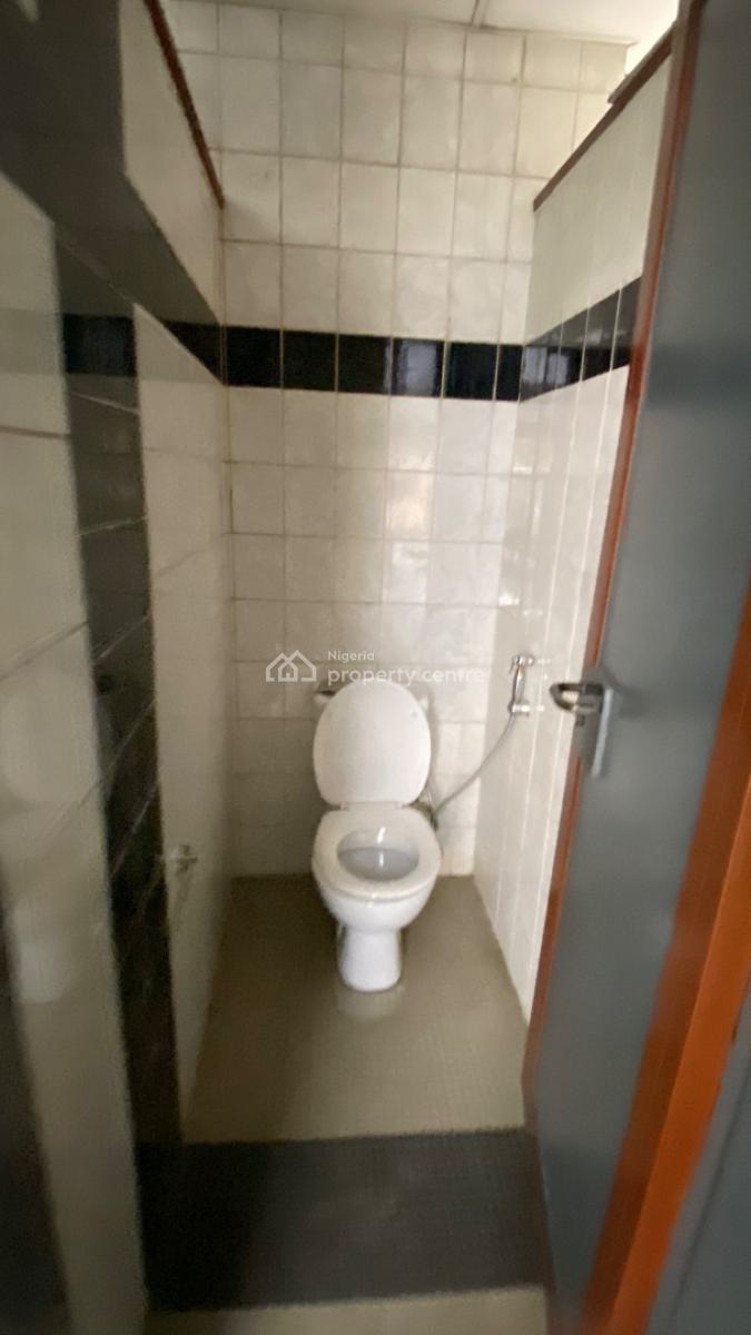 Fully Service 350 Sqm Open Plan Office Space, Bank Anthony Way, Ikeja, Lagos, Office Space for Rent