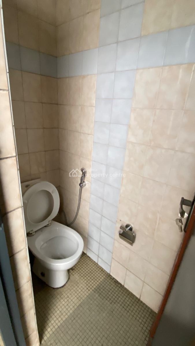 Fully Service 350 Sqm Open Plan Office Space, Bank Anthony Way, Ikeja, Lagos, Office Space for Rent