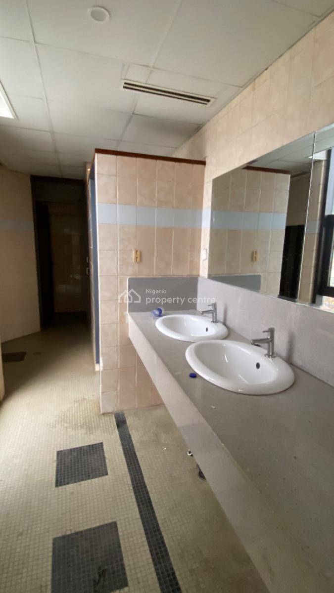 Fully Service 350 Sqm Open Plan Office Space, Bank Anthony Way, Ikeja, Lagos, Office Space for Rent