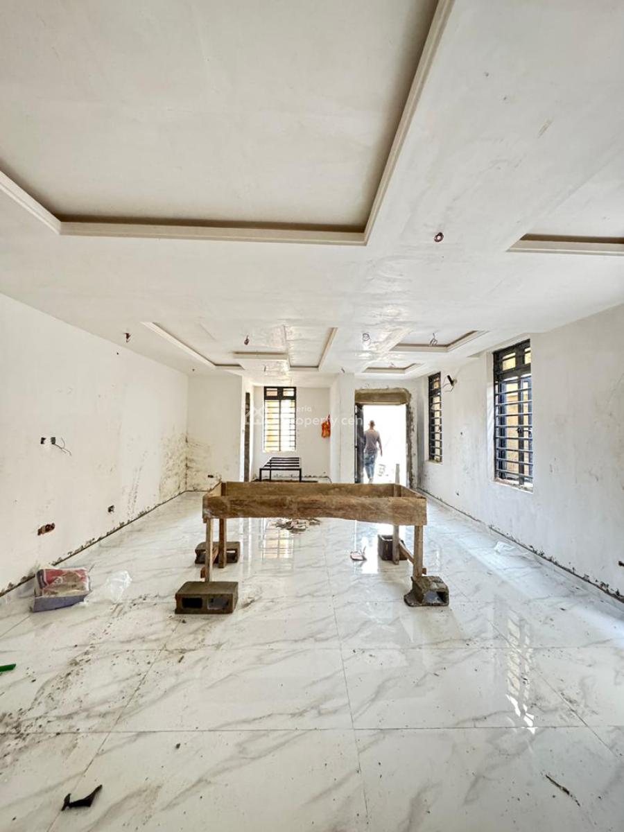 Very Spacious 4 Bedroom Semi Detached Duplex with Bq., Surulere, Surulere, Lagos, House for Sale