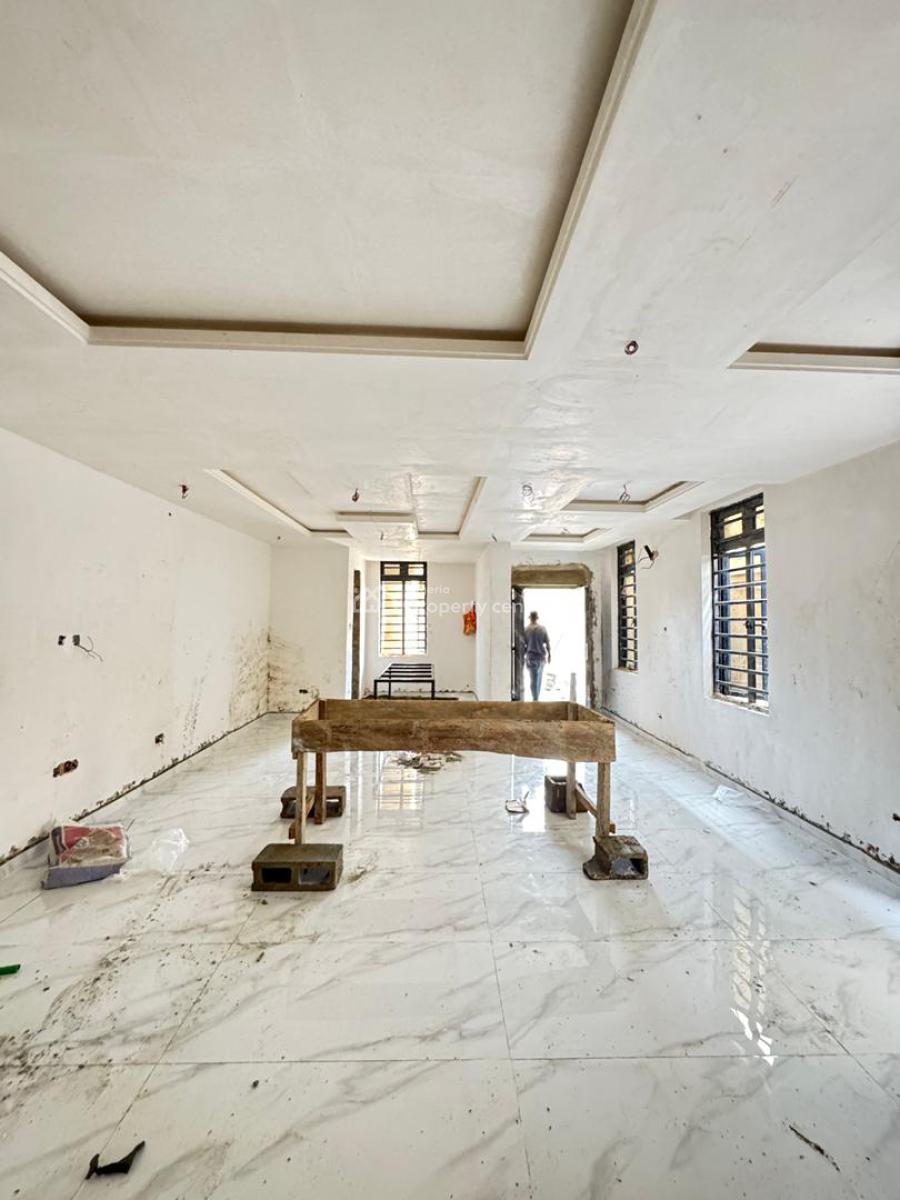 Very Spacious 4 Bedroom Semi Detached Duplex with Bq., Surulere, Surulere, Lagos, House for Sale