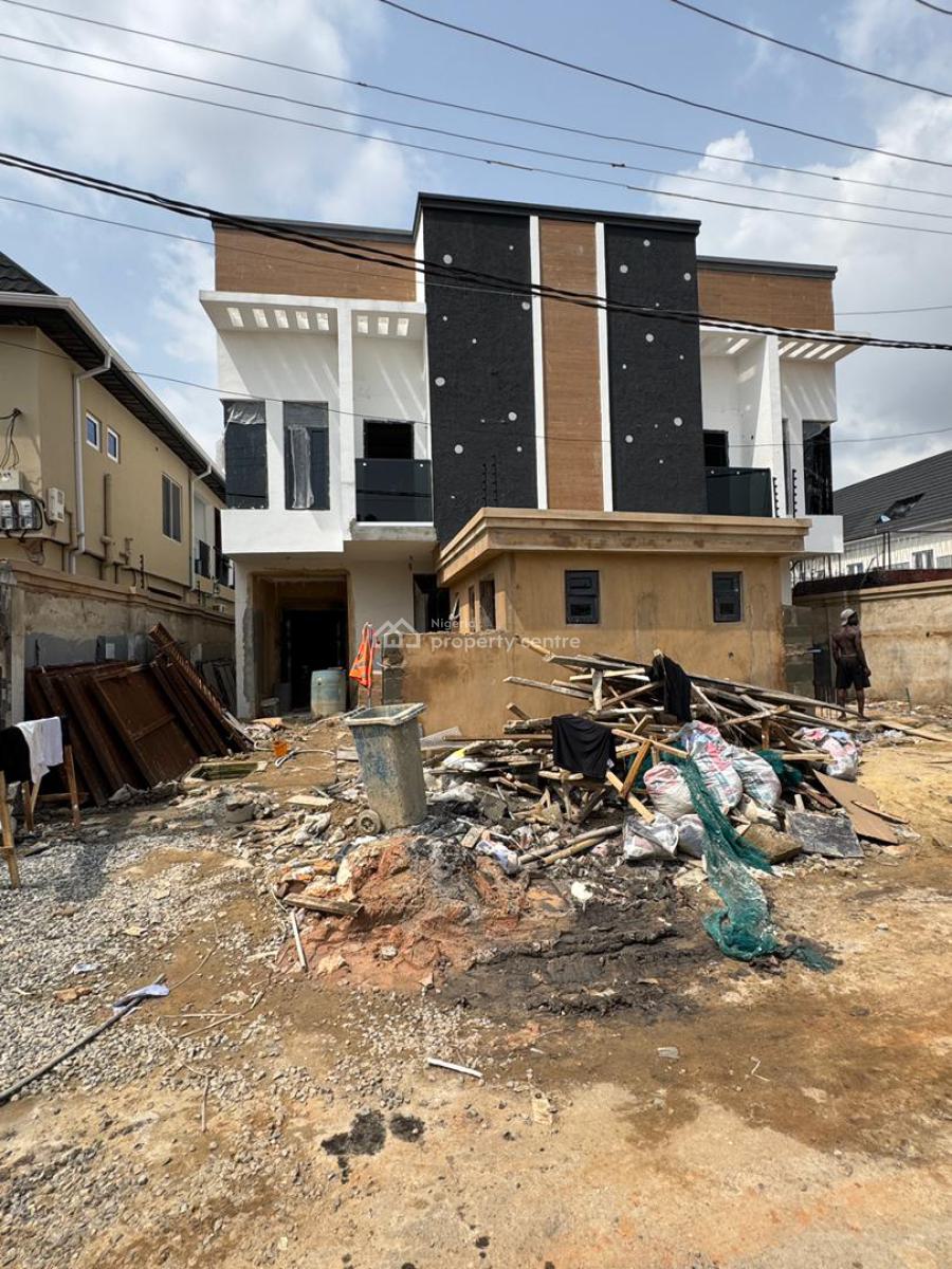 Very Spacious 4 Bedroom Semi Detached Duplex with Bq., Surulere, Surulere, Lagos, House for Sale
