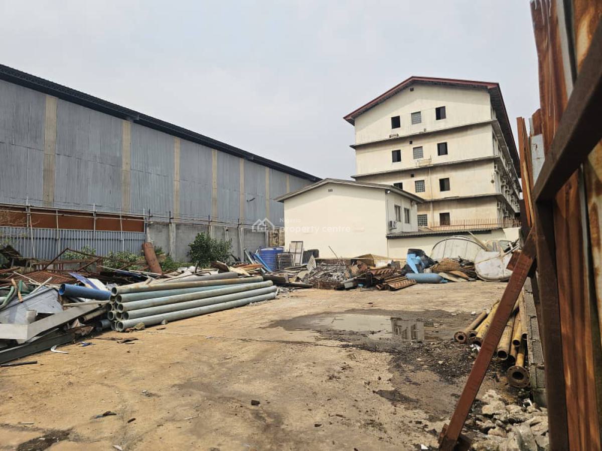 Well-located 3,000 Sqm Office Building, Ikeja, Lagos, Office Space for Rent