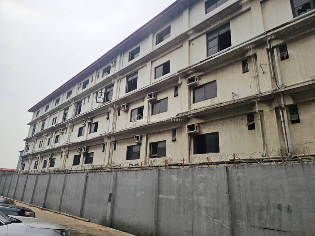 Well-located 3,000 Sqm Office Building, Ikeja, Lagos, Office Space for Rent
