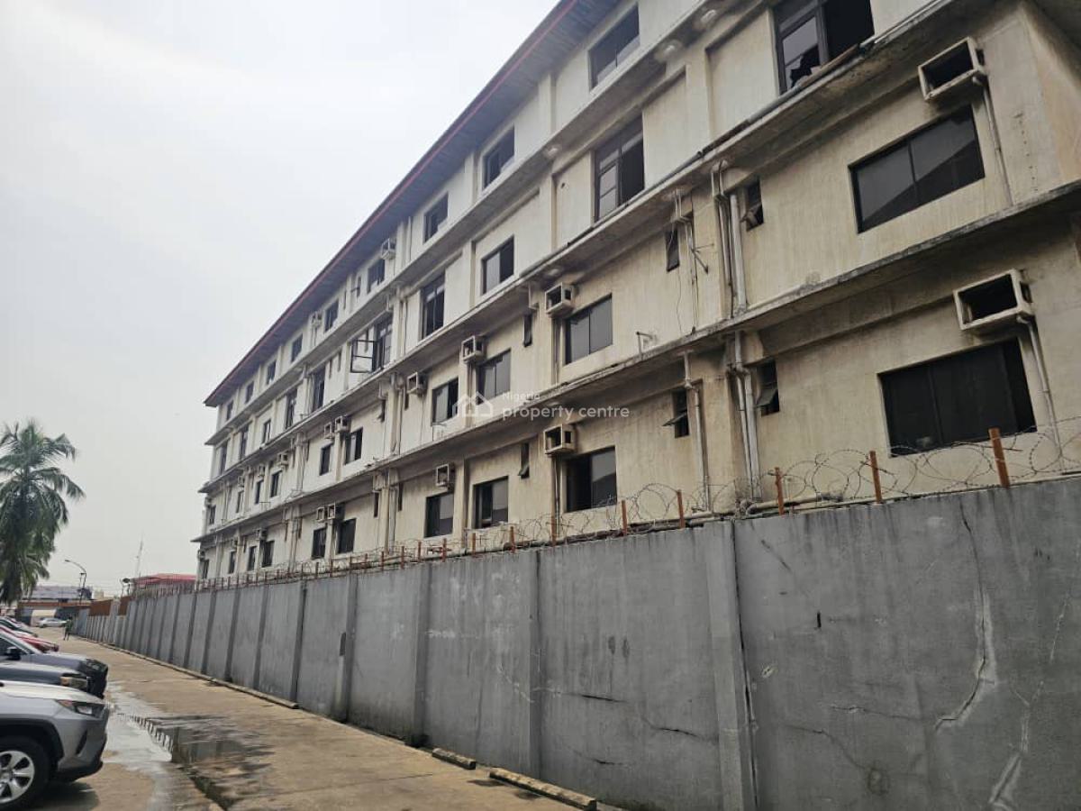Well-located 3,000 Sqm Office Building, Ikeja, Lagos, Office Space for Rent