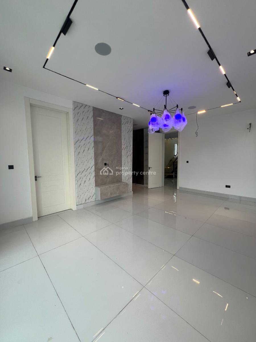 5 Bed Fully Detached Duplex with Amazing Facilities, Lekki Phase 1, Lekki, Lagos, Detached Duplex for Sale
