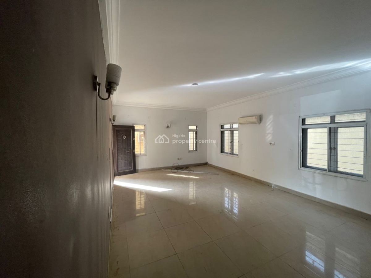 Spacious One Bedroom Apartment in a Sweet and Nice Neighborhood, Main Utako, Utako, Abuja, Mini Flat (room and Parlour) for Rent