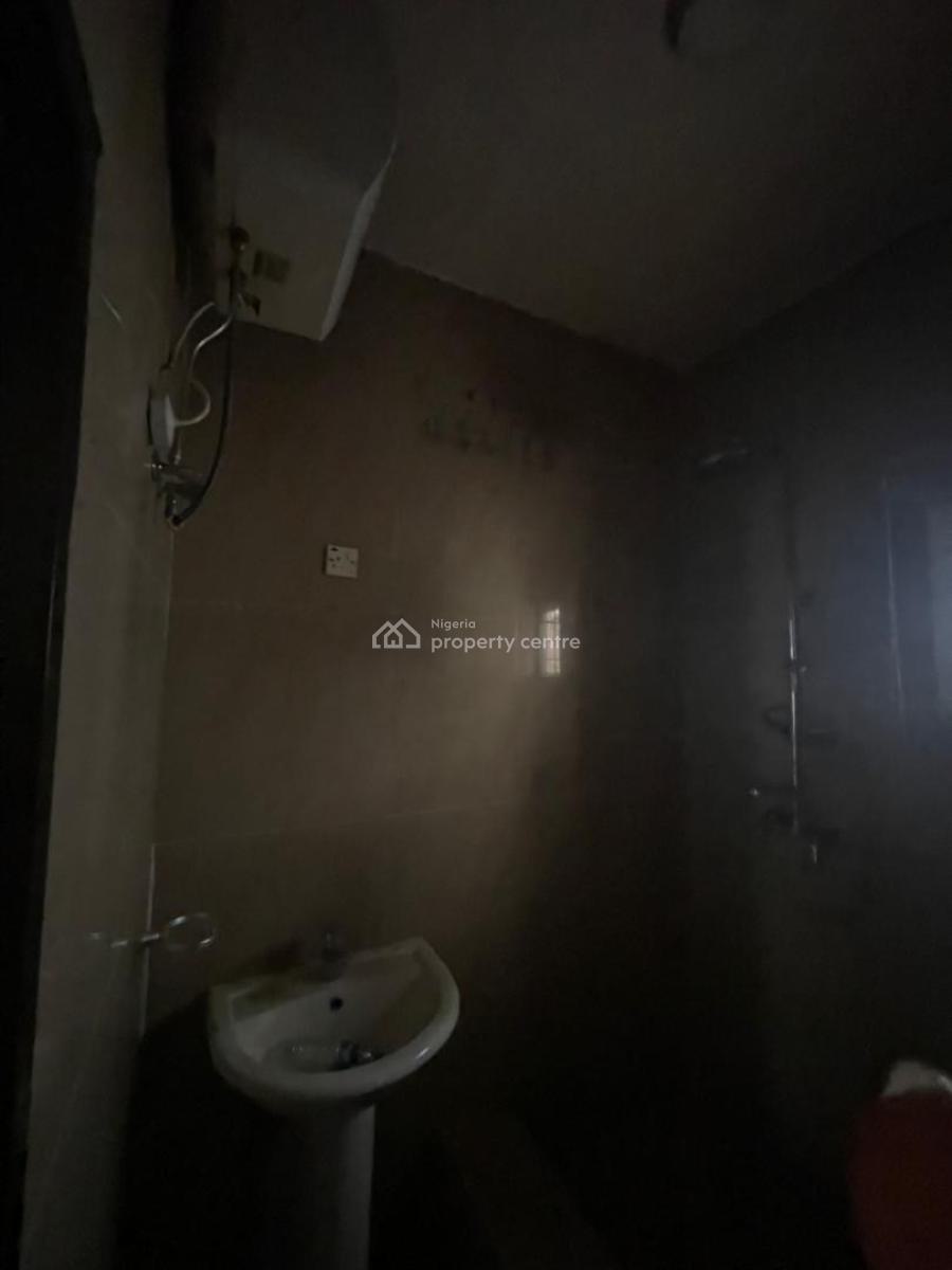 Spacious One Bedroom Apartment in a Sweet and Nice Neighborhood, Main Utako, Utako, Abuja, Mini Flat (room and Parlour) for Rent