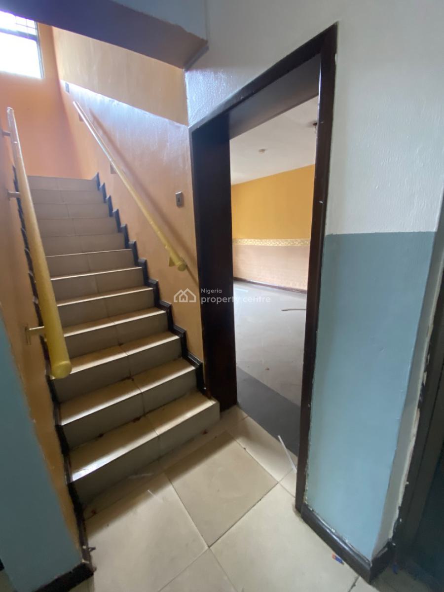 6-bedroom Semi-detached House, Off Isaac John Street, Ikeja Gra, Ikeja, Lagos, Semi-detached Duplex for Rent