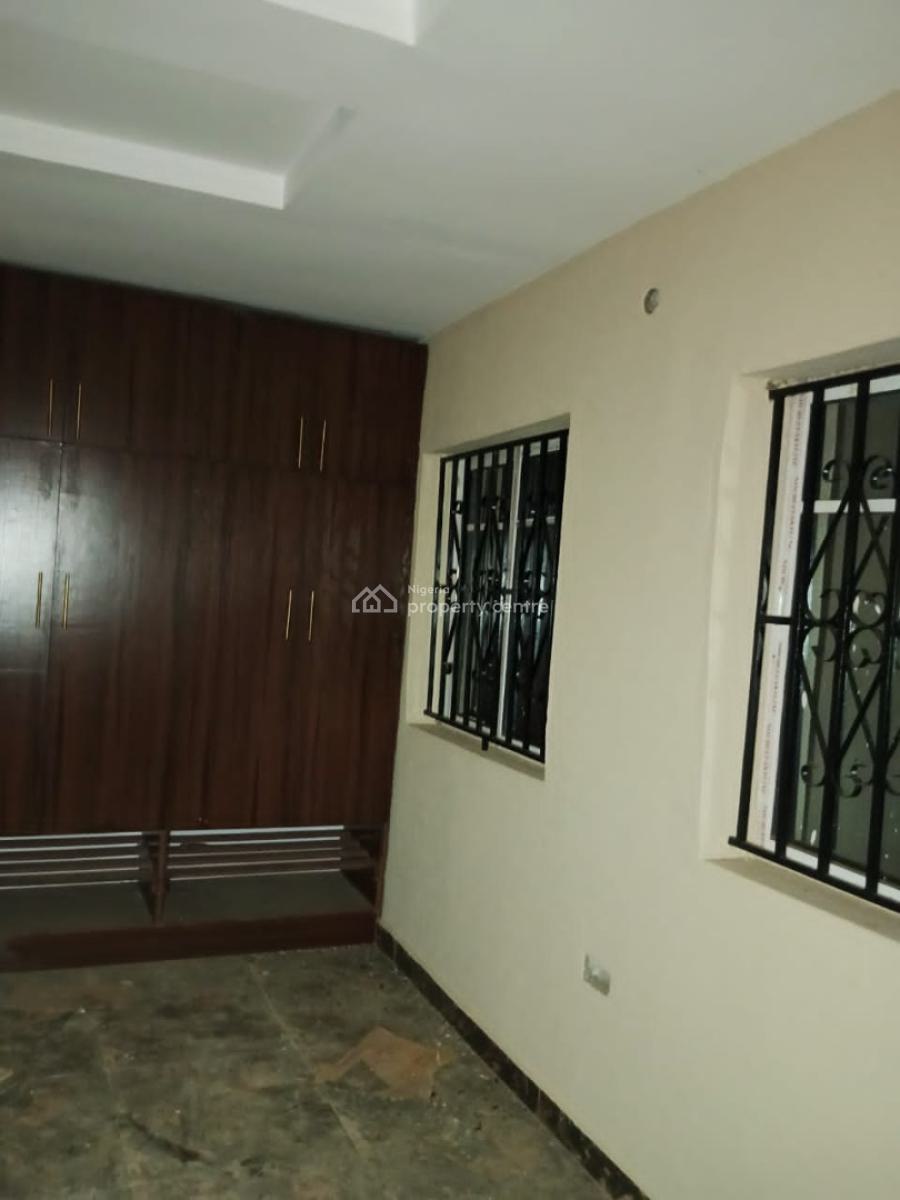 2 Unit of 2 Bedroom Bungalow with Shops, Alapata, Off Lifeforte Group of School, Apẹtẹ, Ibadan, Oyo, Block of Flats for Sale