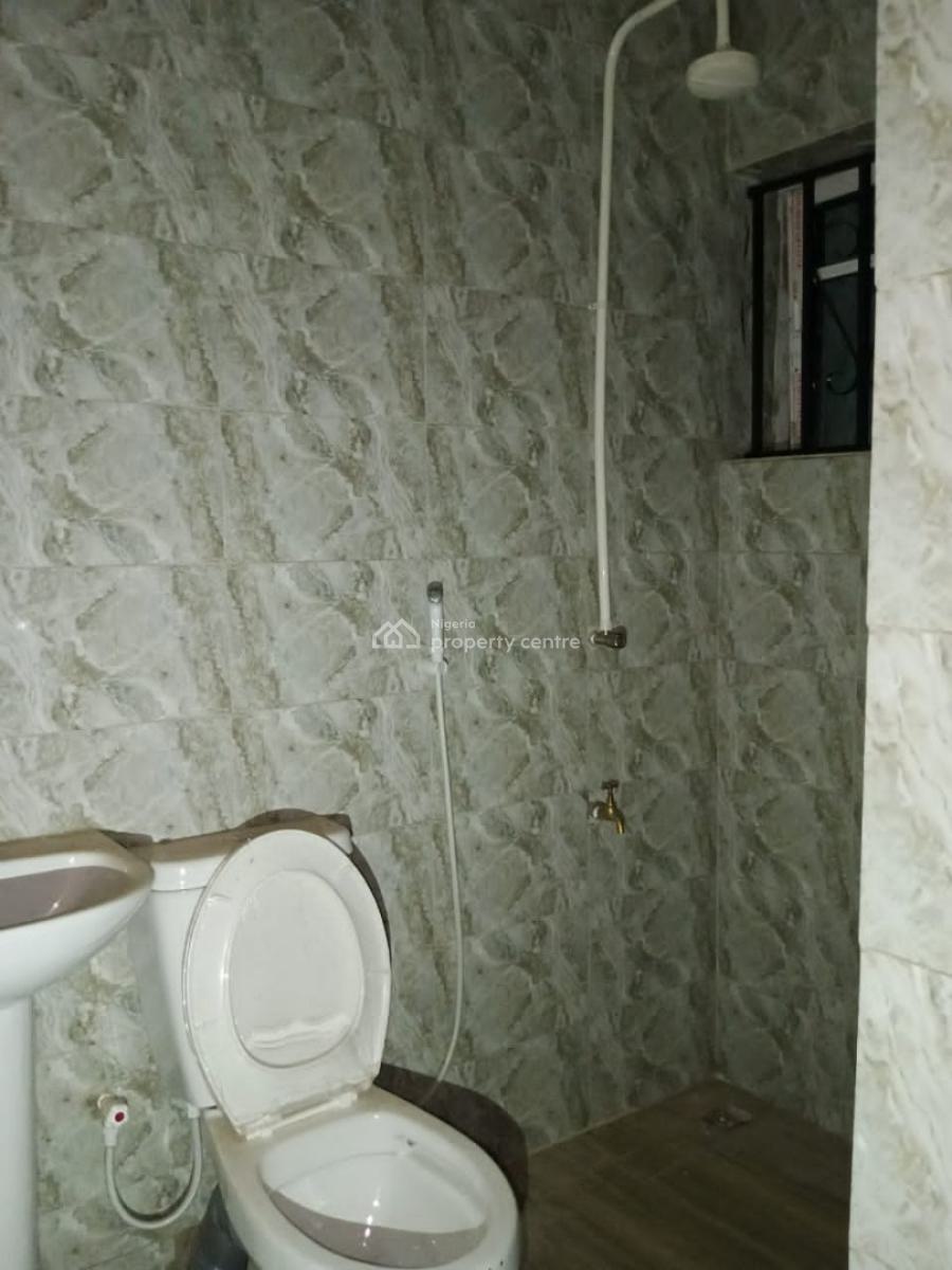 2 Unit of 2 Bedroom Bungalow with Shops, Alapata, Off Lifeforte Group of School, Apẹtẹ, Ibadan, Oyo, Block of Flats for Sale