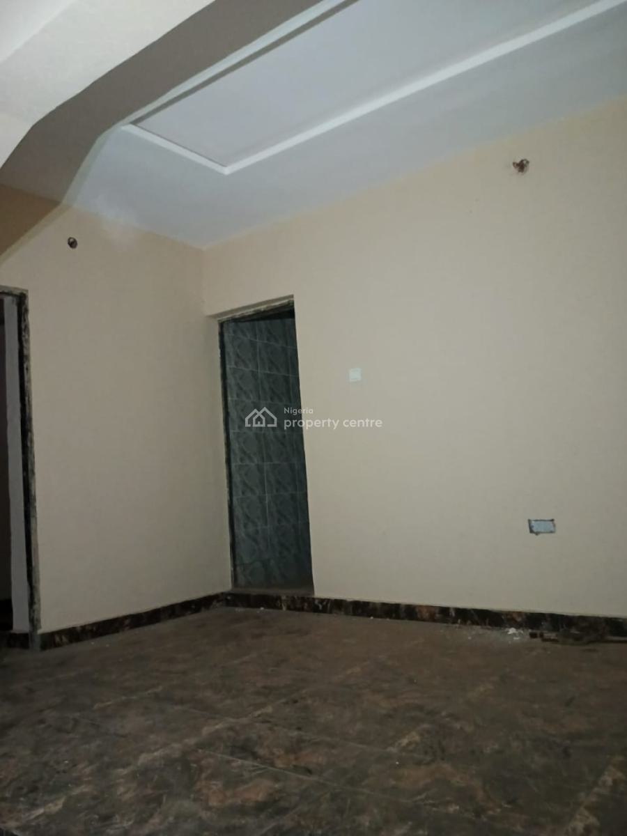 2 Unit of 2 Bedroom Bungalow with Shops, Alapata, Off Lifeforte Group of School, Apẹtẹ, Ibadan, Oyo, Block of Flats for Sale