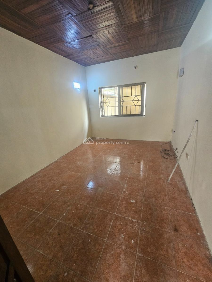 2-bedroom Apartment, Off Omoreson Johnson, Lekki Phase 1, Lekki, Lagos, Flat / Apartment for Rent