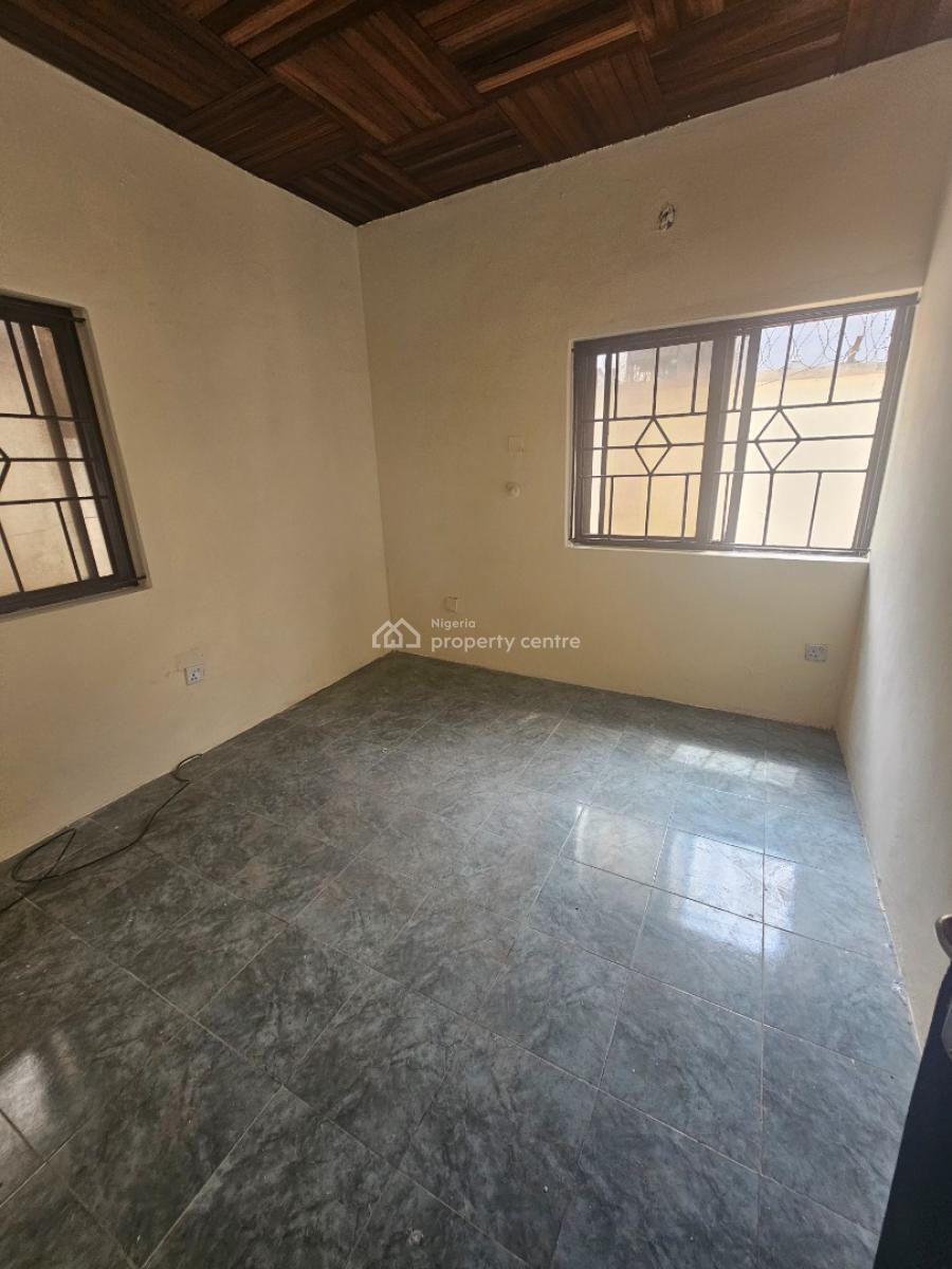 2-bedroom Apartment, Off Omoreson Johnson, Lekki Phase 1, Lekki, Lagos, Flat / Apartment for Rent