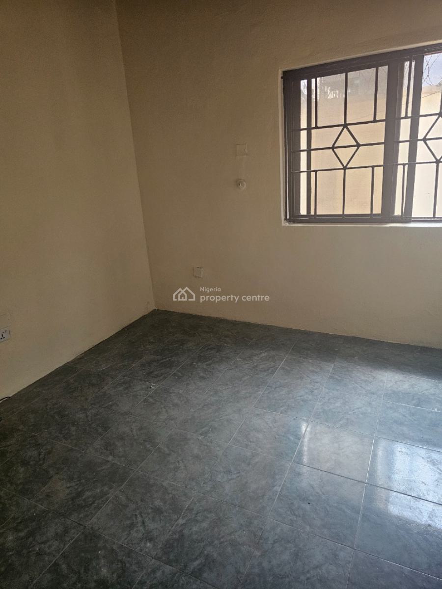 2-bedroom Apartment, Off Omoreson Johnson, Lekki Phase 1, Lekki, Lagos, Flat / Apartment for Rent