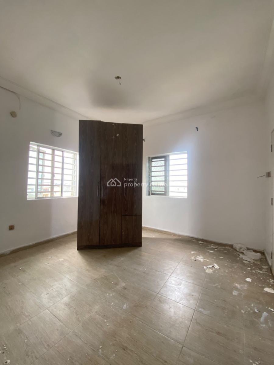 an Executive One Bedroom Flat, Olayinka Close By Olive Garden Ogombo Off Abraham Adesanya Ajah, Lekki, Lagos, Mini Flat (room and Parlour) for Rent
