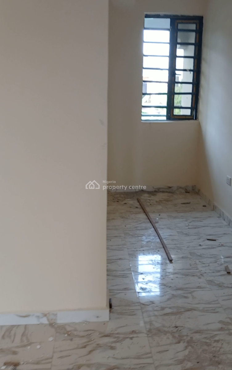 Newly Built Executive 2 Bedroom Upstairs, Ogombo, Ajah, Lekki Phase 2, Lekki, Lagos, Flat / Apartment for Rent