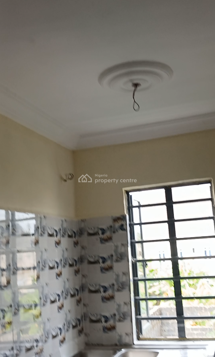 Newly Built Executive 2 Bedroom Upstairs, Ogombo, Ajah, Lekki Phase 2, Lekki, Lagos, Flat / Apartment for Rent