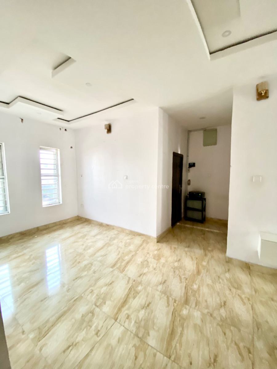 Brand Luxury 2 Bedroom Flat, 35 Silver Cout Garden Estate Just After Lbs, Ajah, Lagos, Flat / Apartment for Rent