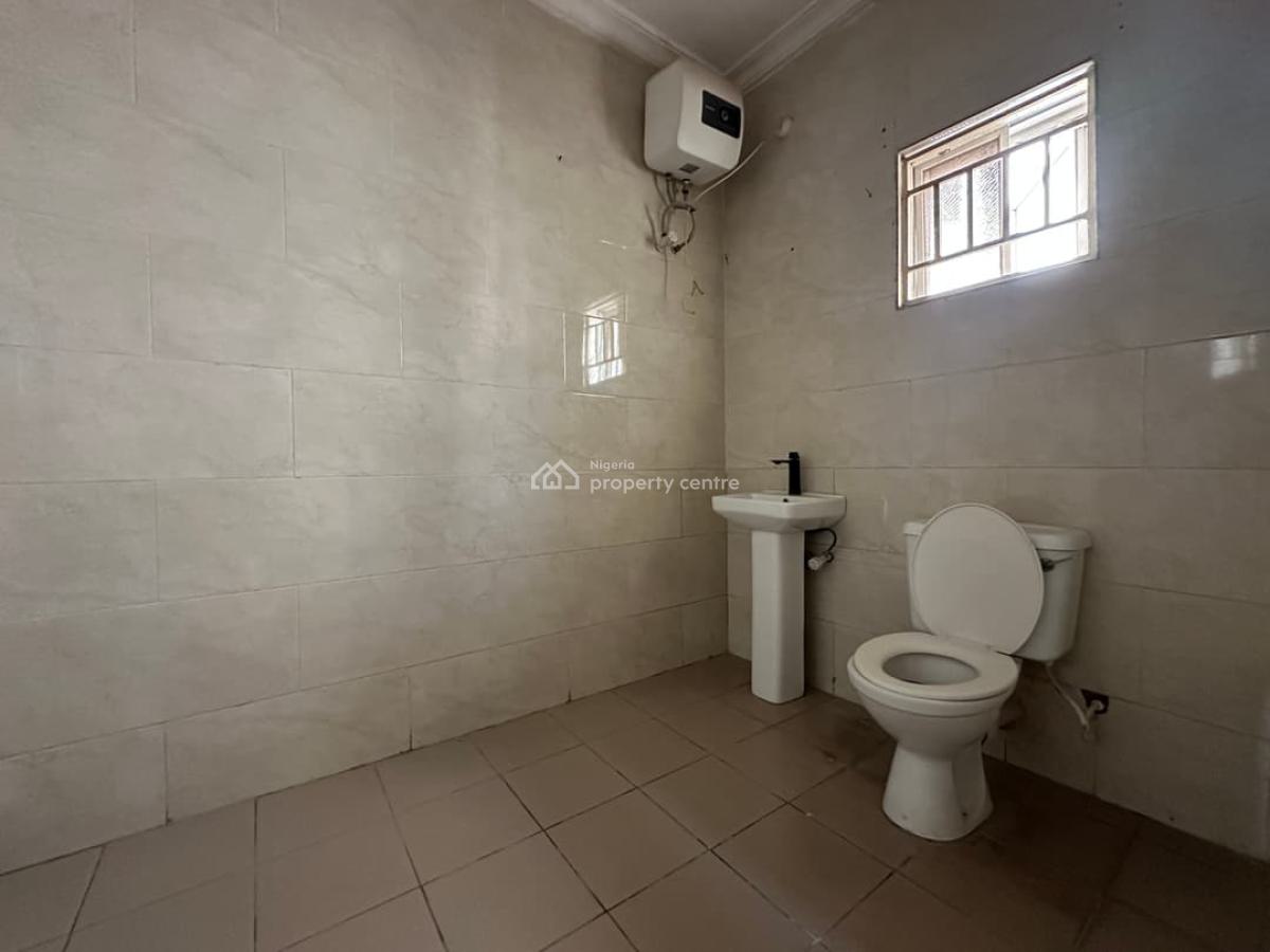 a Spacious 3-bedroom Apartment with Bq, Lekki Phase 1, Lekki, Lagos, Flat / Apartment for Rent
