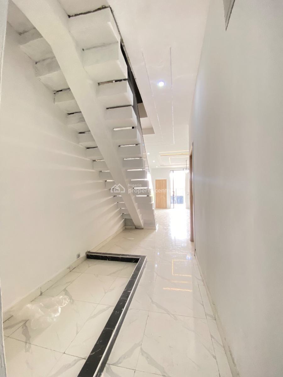 4 Bedroom House with Bq, Ikota, Ikota, Lekki, Lagos, Terraced Duplex for Rent