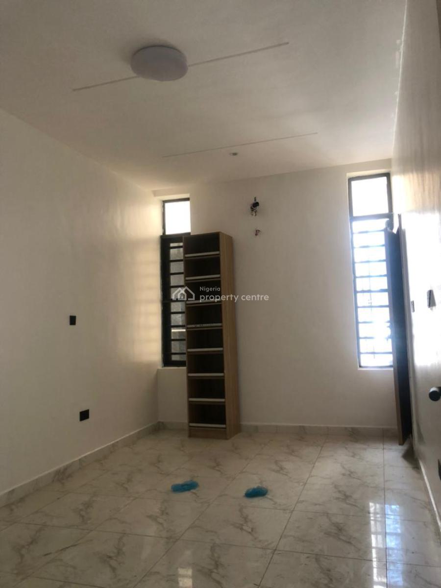 2bedroom Apartment, Ologolo, Ologolo, Lekki, Lagos, Block of Flats for Sale