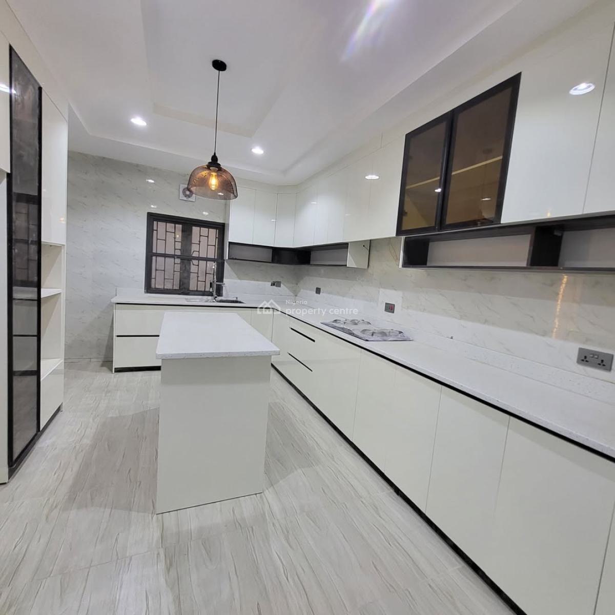 4 Bedroom Terrace, Serene, Guzape District, Abuja, Detached Duplex for Sale