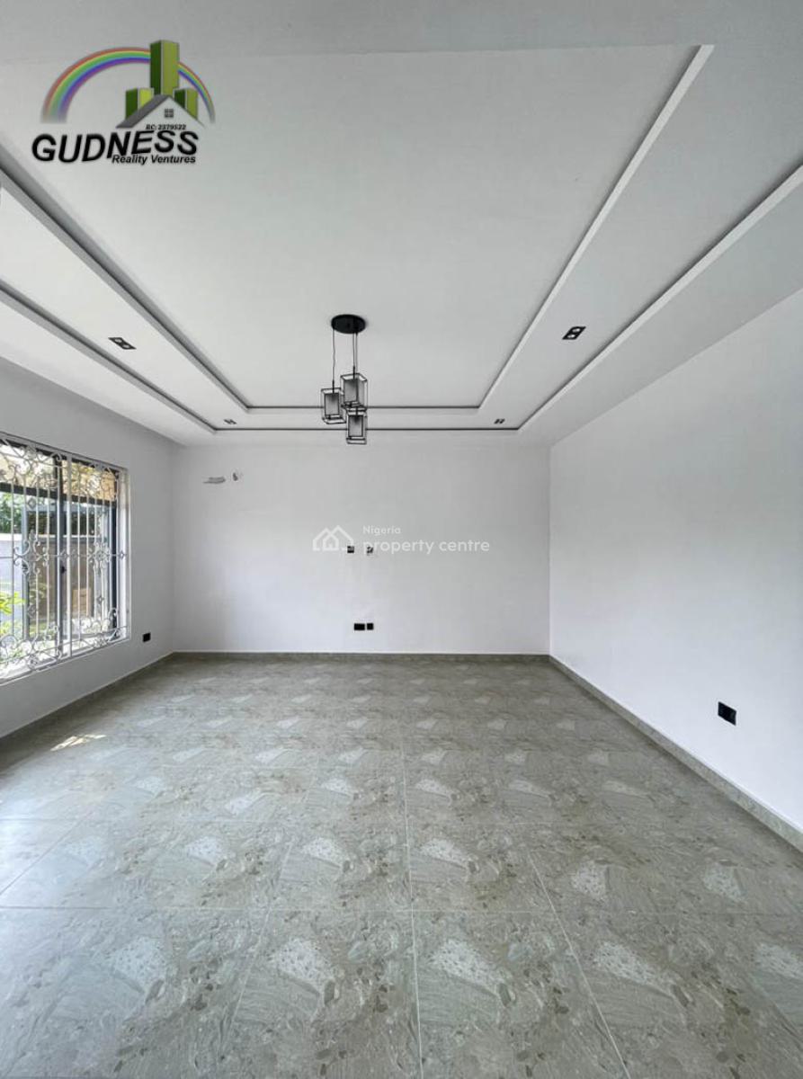 3 Bedroom Flat {downstairs}, Sangotedo, Ajah, Lagos, Flat / Apartment for Rent