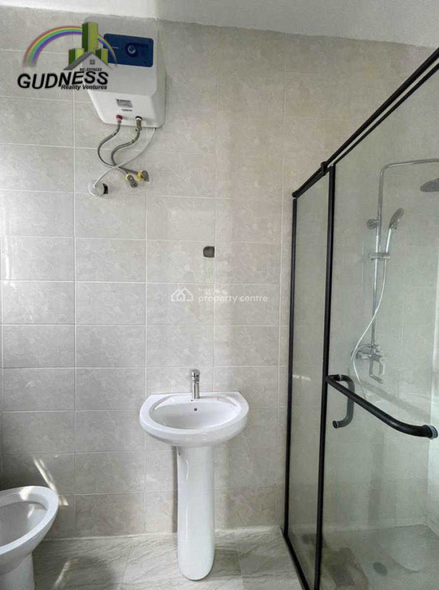 3 Bedroom Flat {downstairs}, Sangotedo, Ajah, Lagos, Flat / Apartment for Rent
