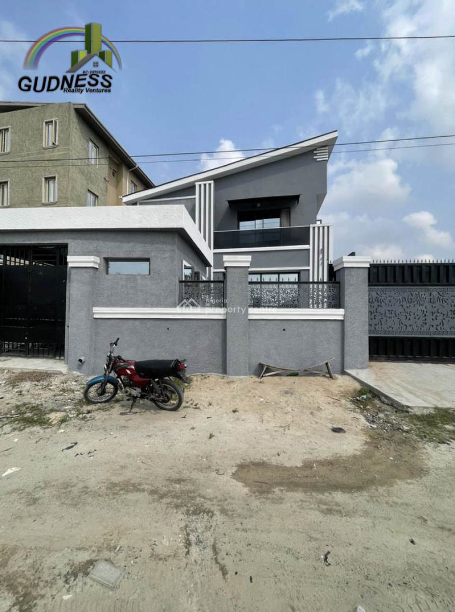 3 Bedroom Flat {downstairs}, Sangotedo, Ajah, Lagos, Flat / Apartment for Rent
