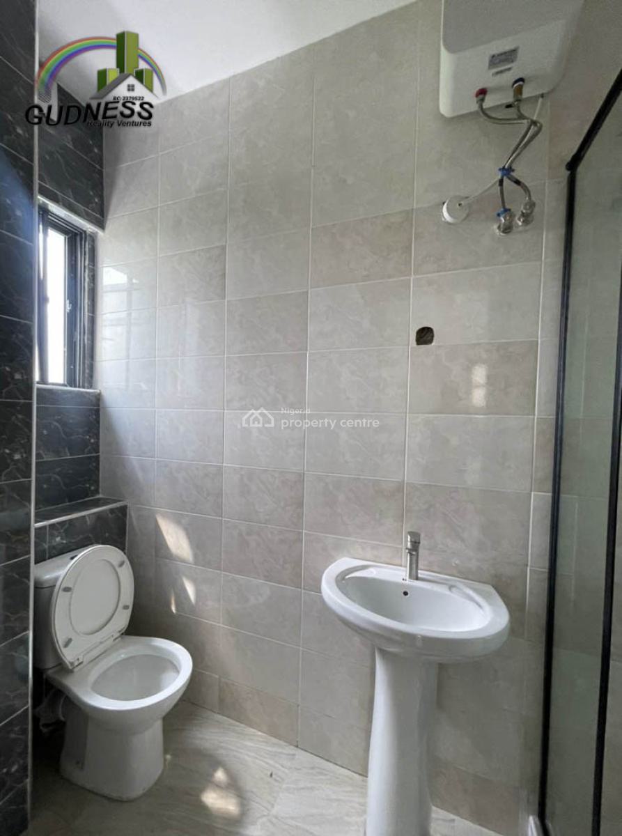 3 Bedroom Flat {downstairs}, Sangotedo, Ajah, Lagos, Flat / Apartment for Rent