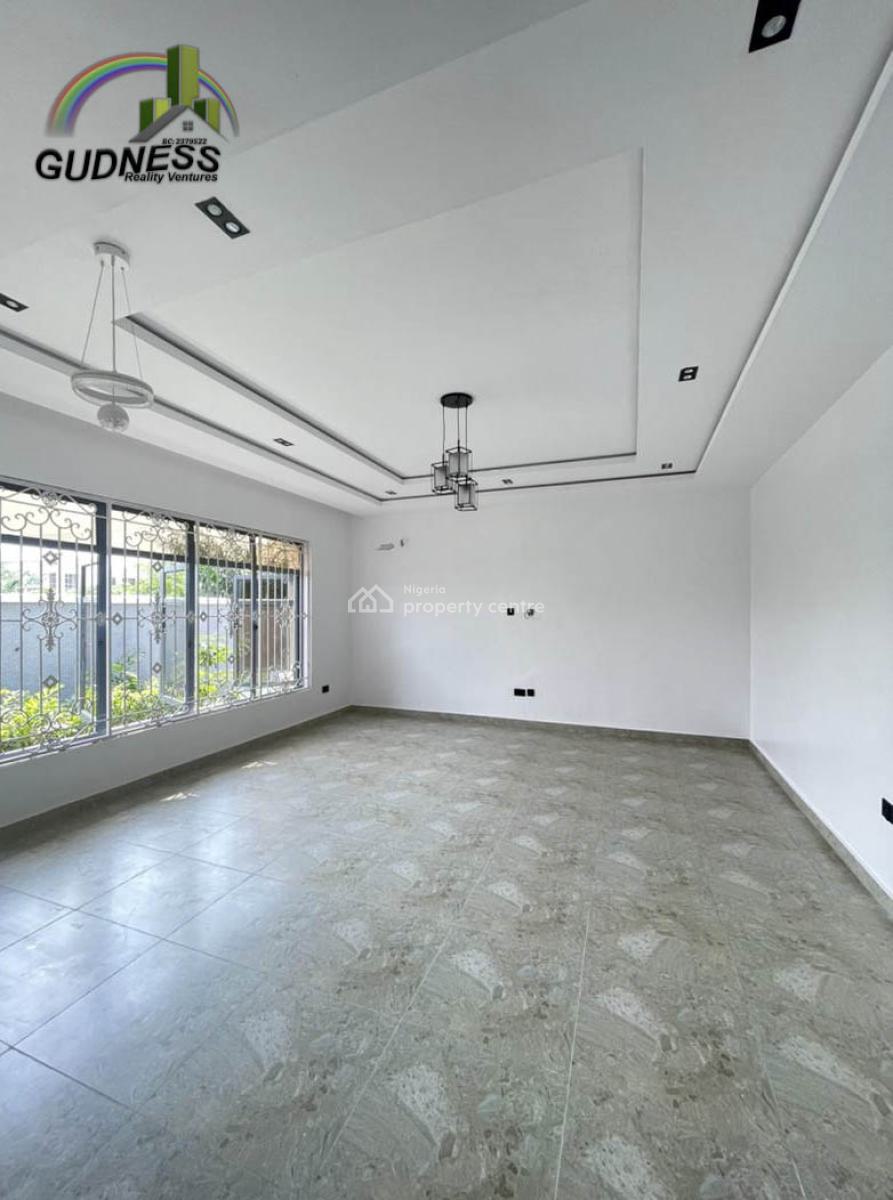 3 Bedroom Flat {downstairs}, Sangotedo, Ajah, Lagos, Flat / Apartment for Rent