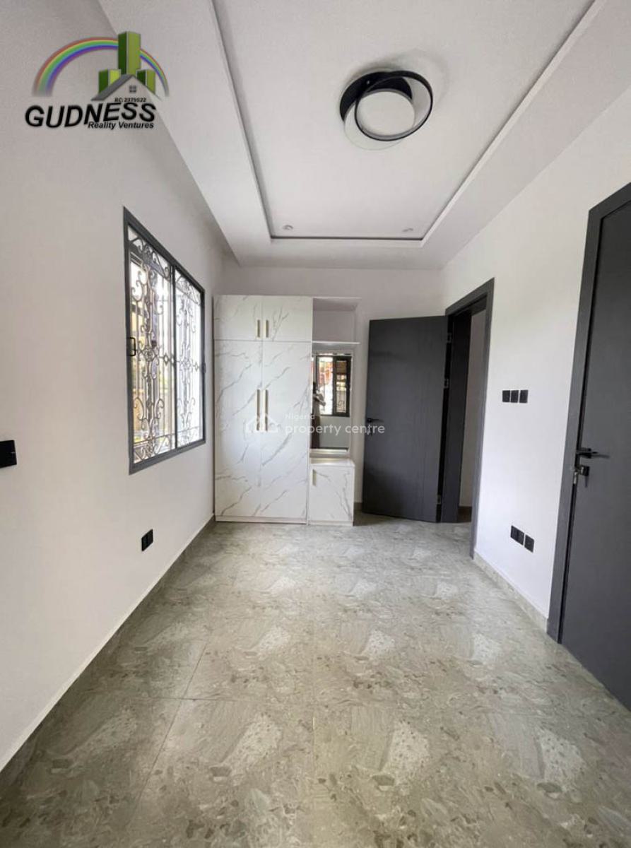 3 Bedroom Flat {downstairs}, Sangotedo, Ajah, Lagos, Flat / Apartment for Rent