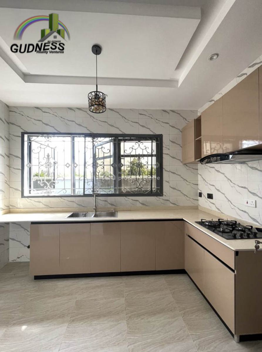 3 Bedroom Flat {downstairs}, Sangotedo, Ajah, Lagos, Flat / Apartment for Rent