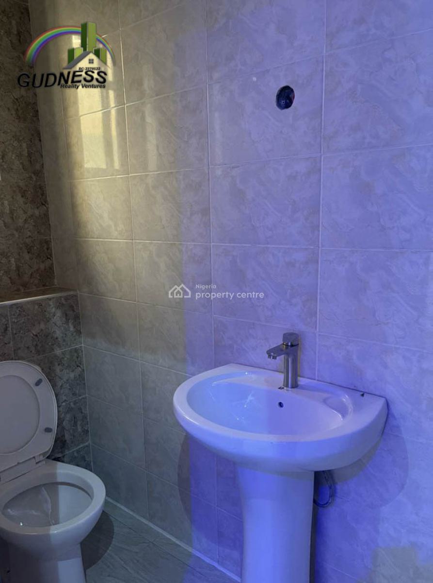 3 Bedroom Flat {downstairs}, Sangotedo, Ajah, Lagos, Flat / Apartment for Rent