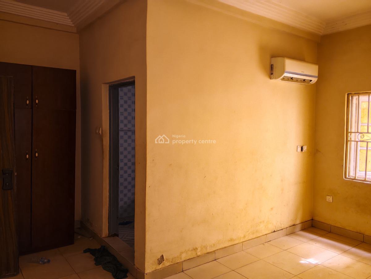 3 Bedrooms Flat, a.f. Mufty Close, Katampe (main), Katampe, Abuja, Flat / Apartment for Rent