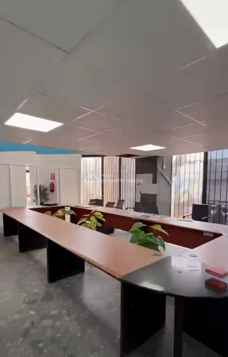 Spacious 435sqm Commercial Office Suite with High Visibility, Onikan, Lagos Island, Lagos, Office Space for Rent