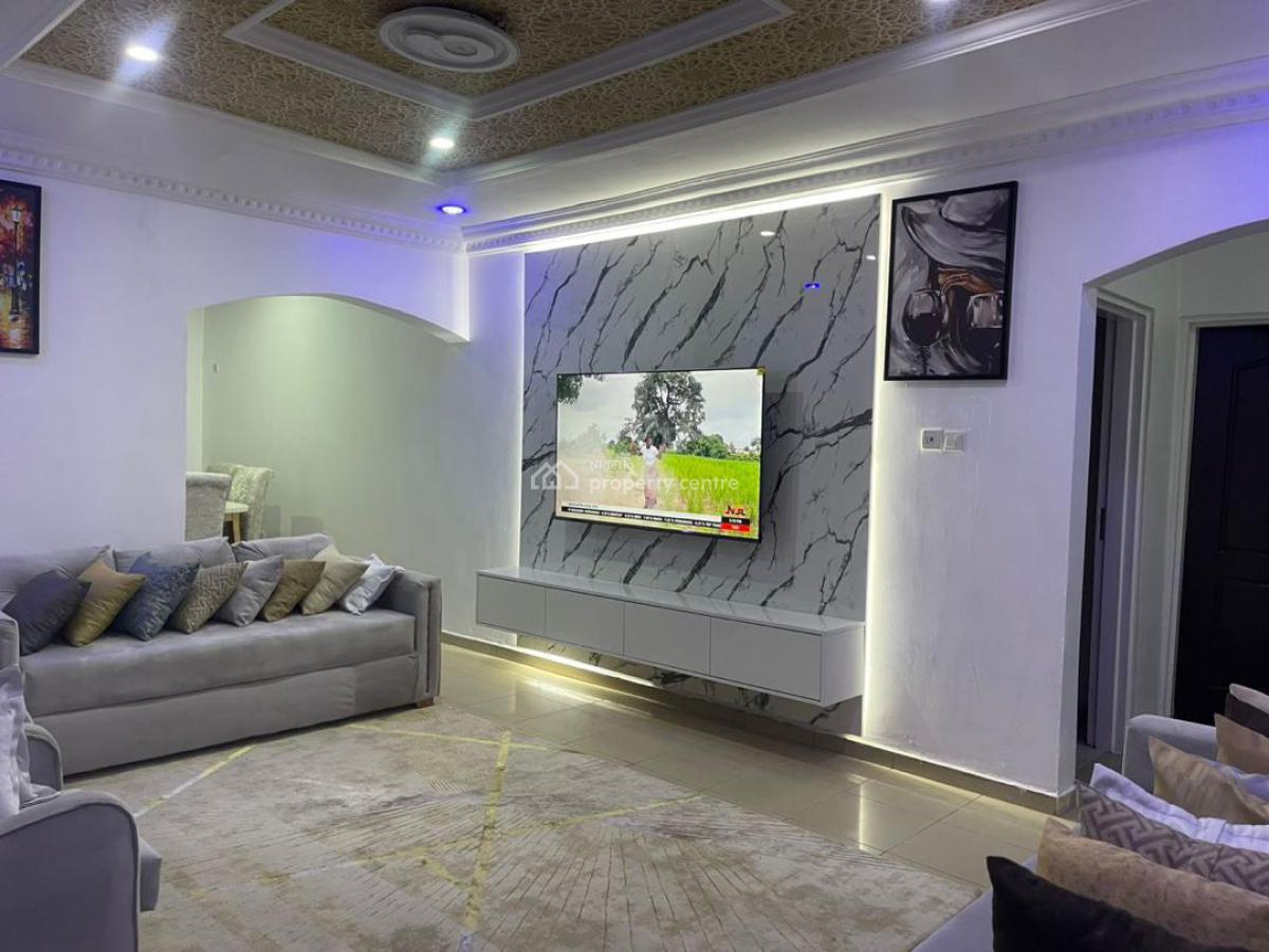 3 Bedroom Fully Furnished Service Apartment, Off 3rd Avenue, Gwarinpa, Abuja, Flat / Apartment for Rent
