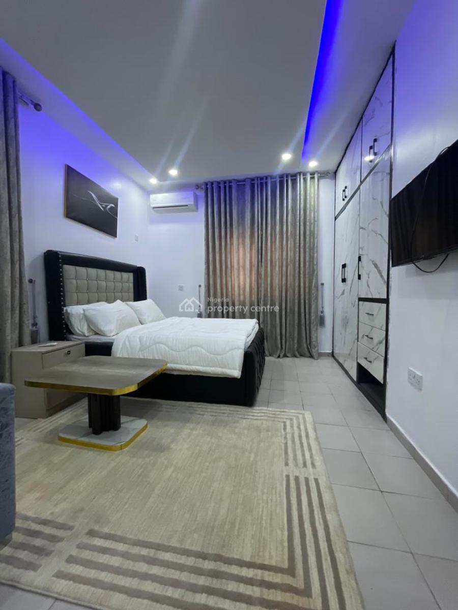 3 Bedroom Fully Furnished Service Apartment, Off 3rd Avenue, Gwarinpa, Abuja, Flat / Apartment for Rent