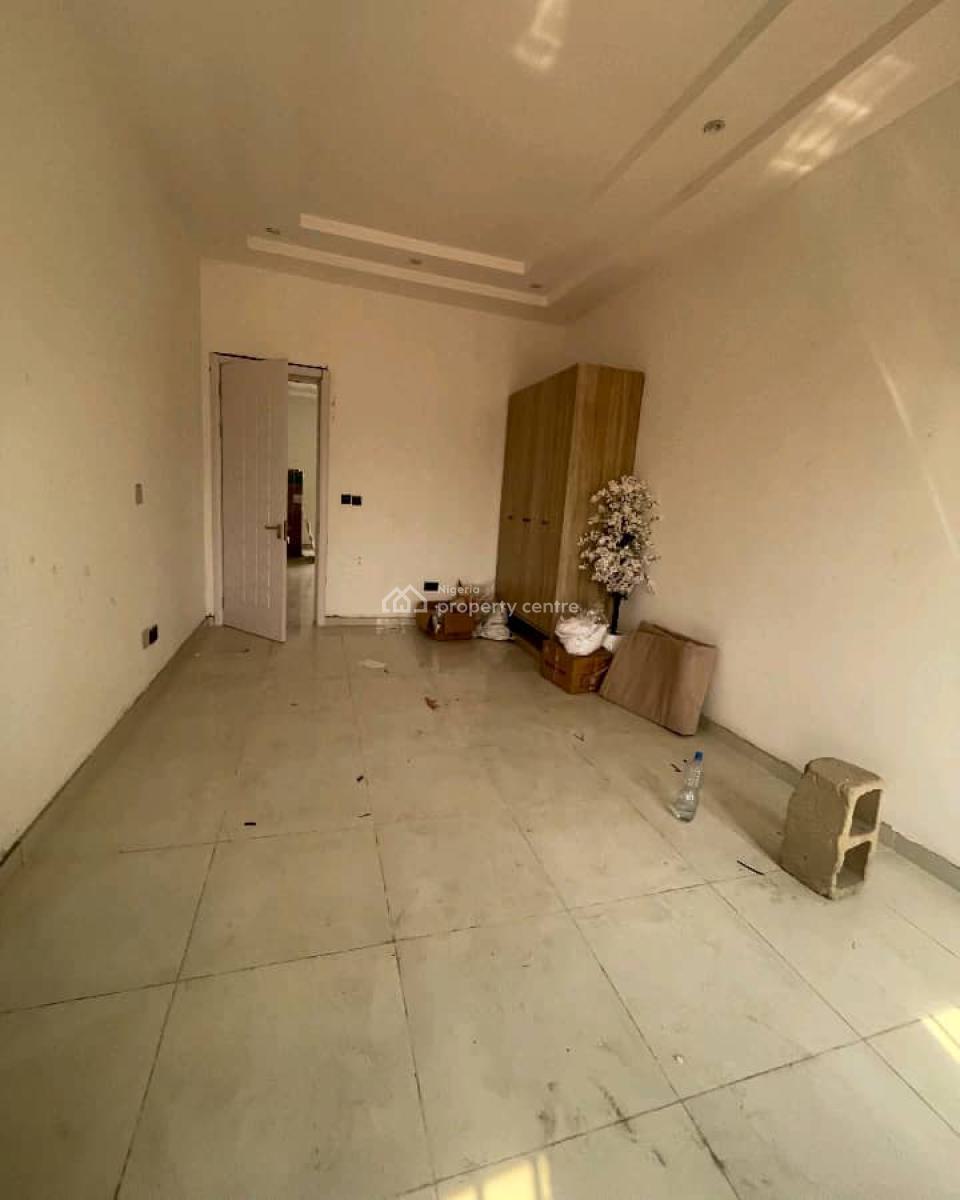 Brand-new Fully Fitted 3 Bedroom Apartment, Lekki,right, Lekki Phase 1, Lekki, Lagos, Flat / Apartment for Rent