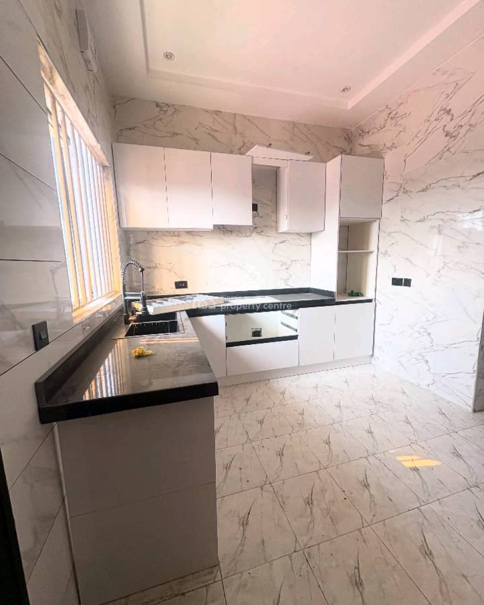 Brand-new Fully Fitted 3 Bedroom Apartment, Lekki,right, Lekki Phase 1, Lekki, Lagos, Flat / Apartment for Rent