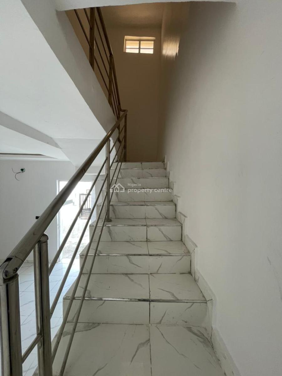 Elegant 4-bedroom Semi-detached Duplex with Premium Family Lounge, Ikota, Lekki, Lagos, Semi-detached Duplex for Sale