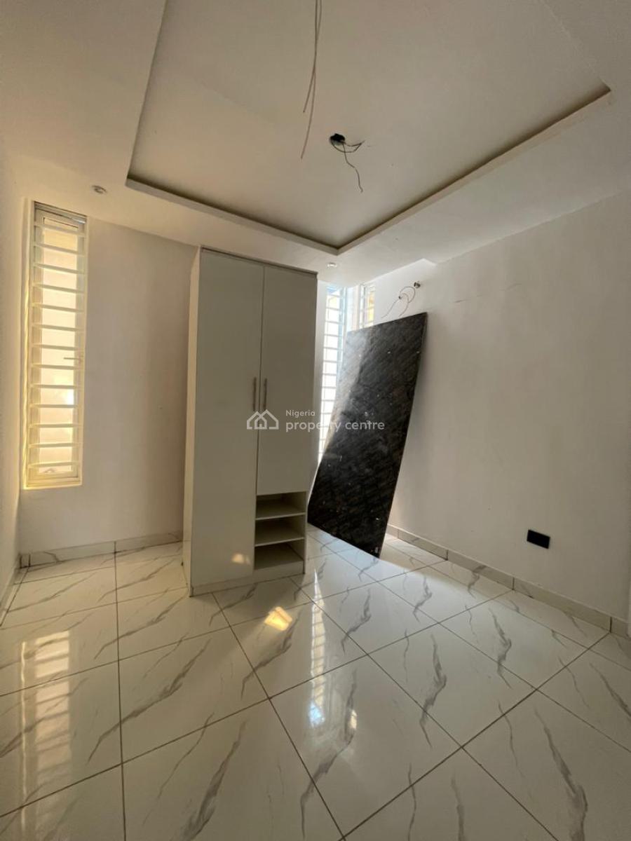 Elegant 4-bedroom Semi-detached Duplex with Premium Family Lounge, Ikota, Lekki, Lagos, Semi-detached Duplex for Sale