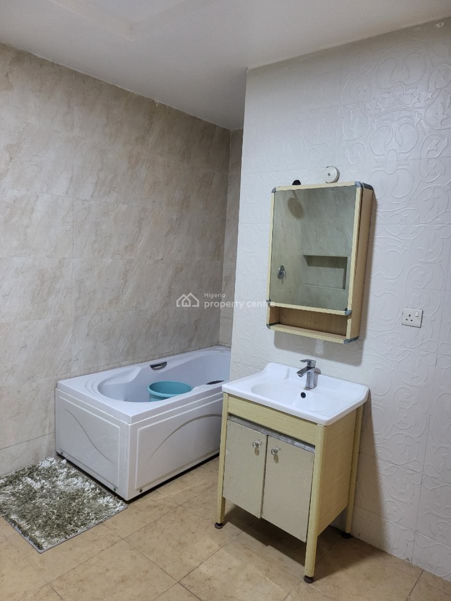 Furnished 3 Bedroom Flat with Bq, Off Admiralty Way, Lekki Phase 1, Lekki, Lagos, Flat / Apartment for Rent
