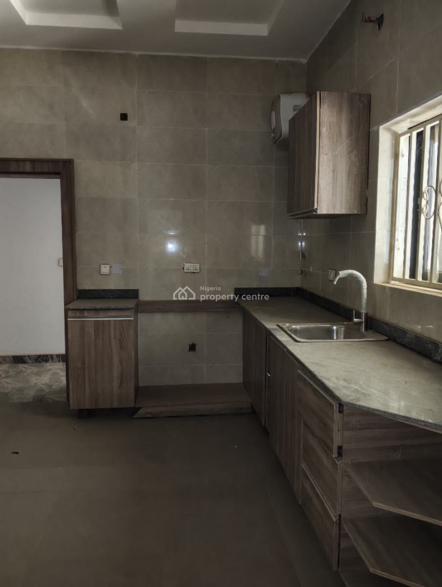 2 Bedrooms Flat with a Big Bq, Victor Emele Street, Jahi, Abuja, Flat / Apartment for Rent